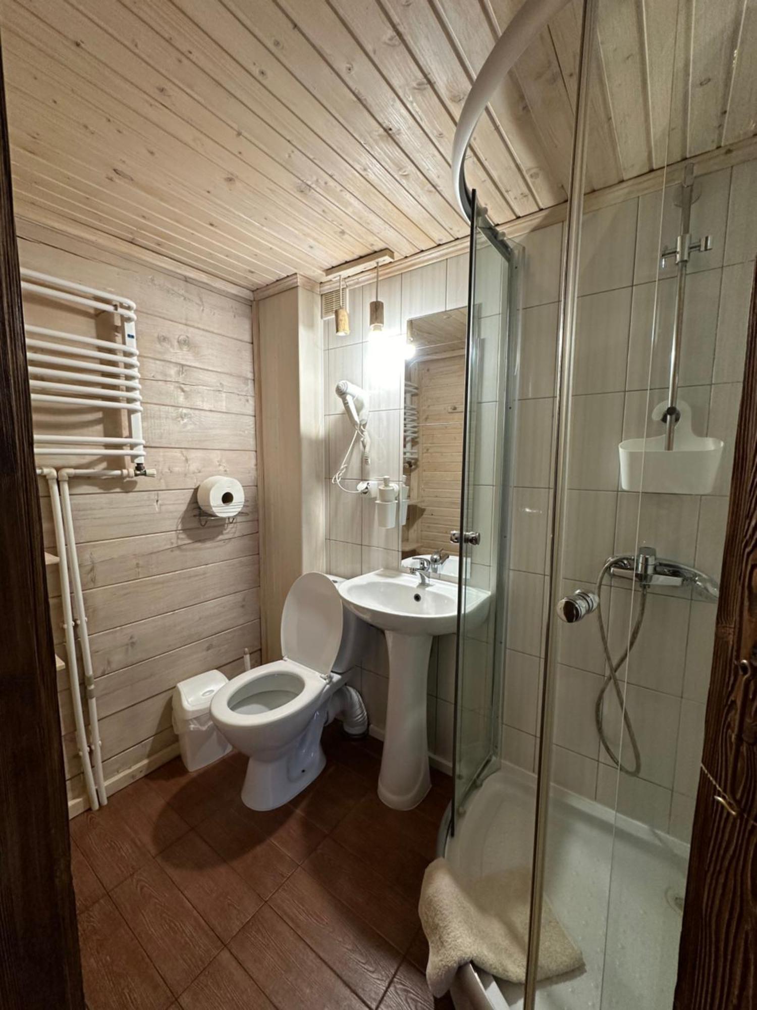 Guest House Anastasia Tatariv Kültér fotó