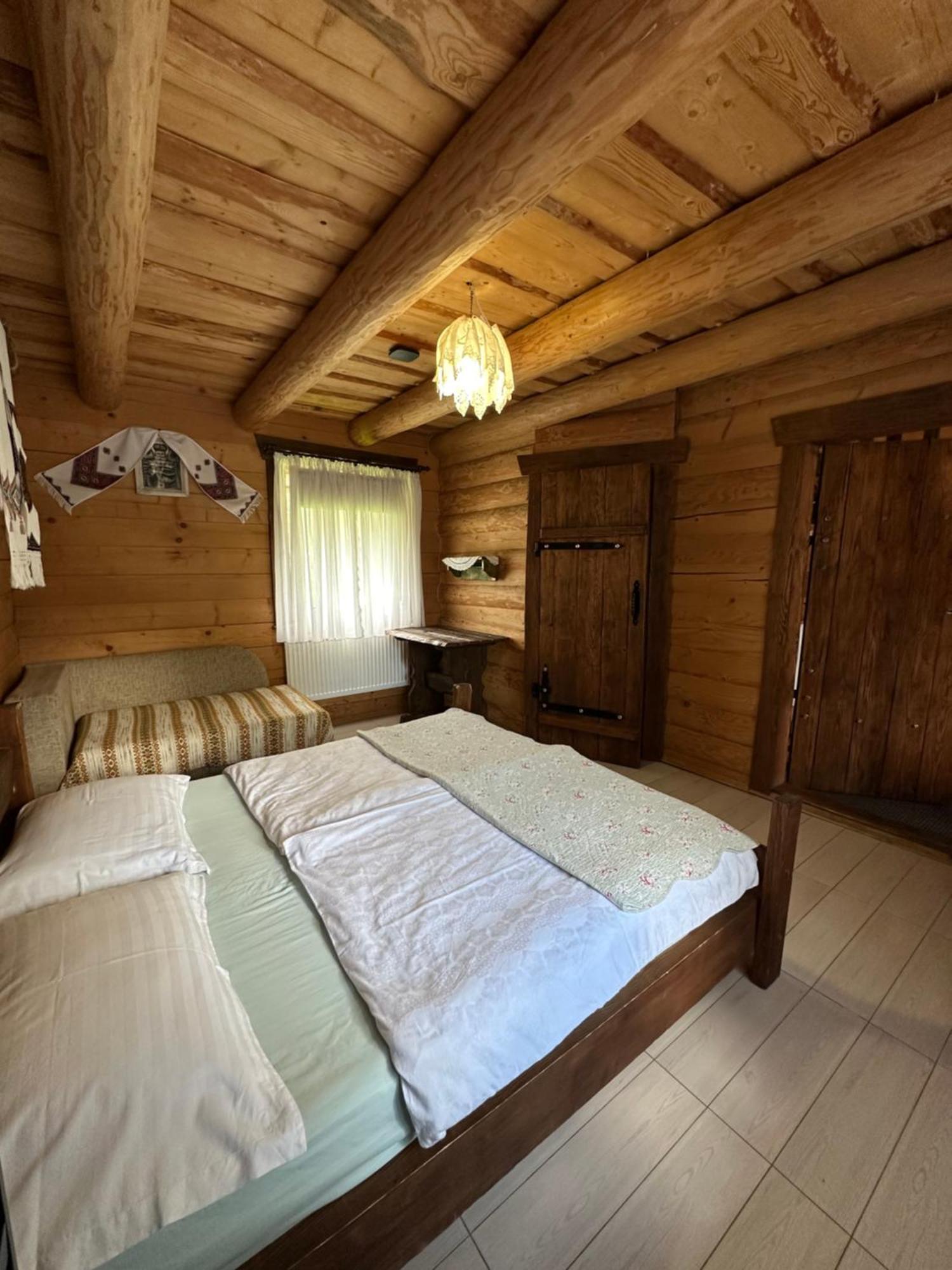 Guest House Anastasia Tatariv Kültér fotó