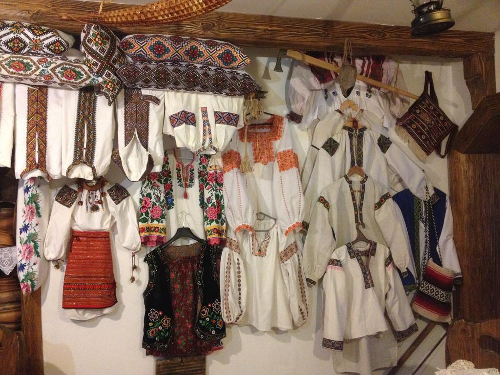 Guest House Anastasia Tatariv Kültér fotó